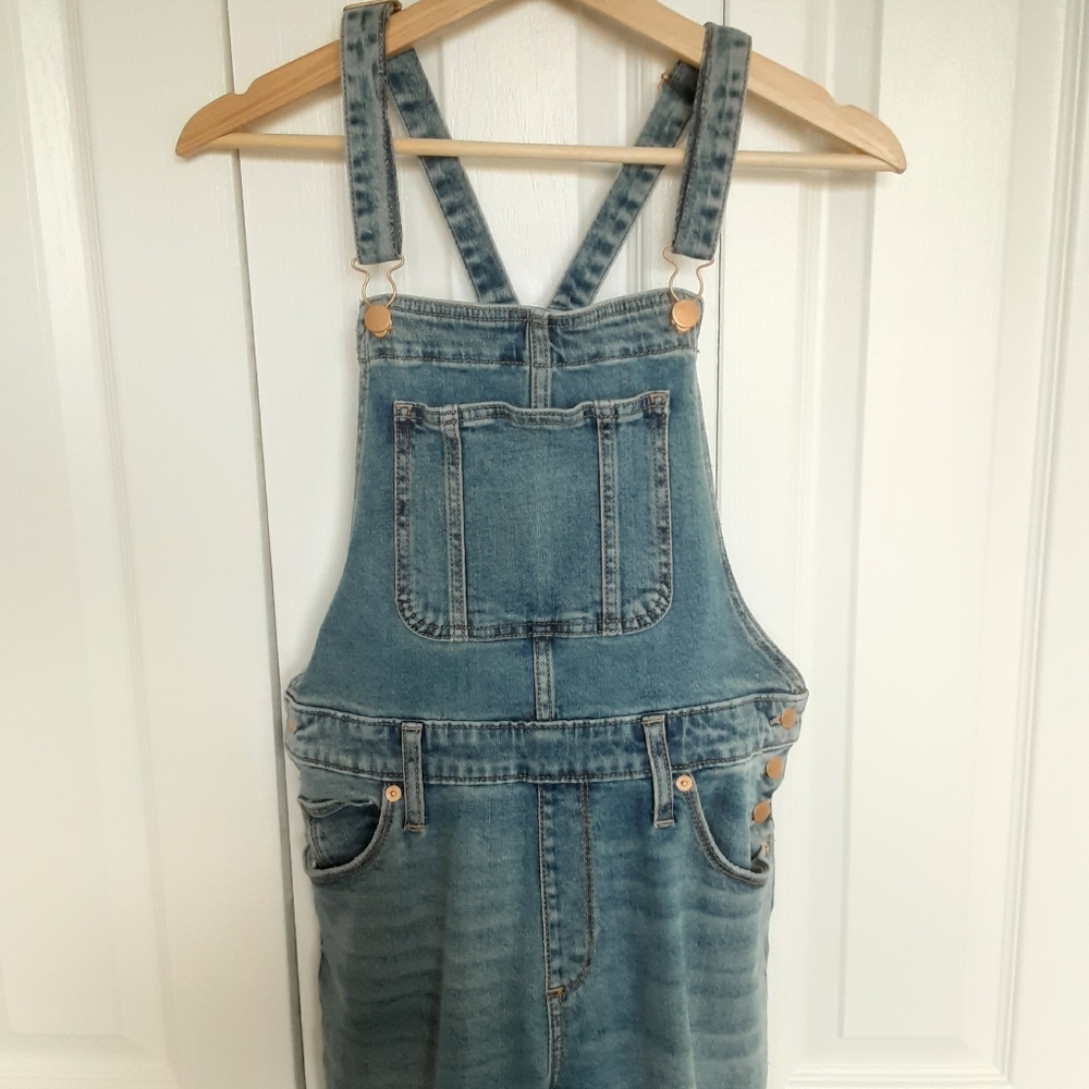 Universal Threads Overalls Size 6 - image 2